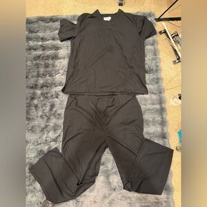 Natural Uniforms Scrub Set | Women’s Size Medium | Black
